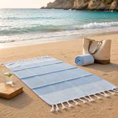 Fouta plage bleu ciel – légère, absorbante & idéale pour l’été
