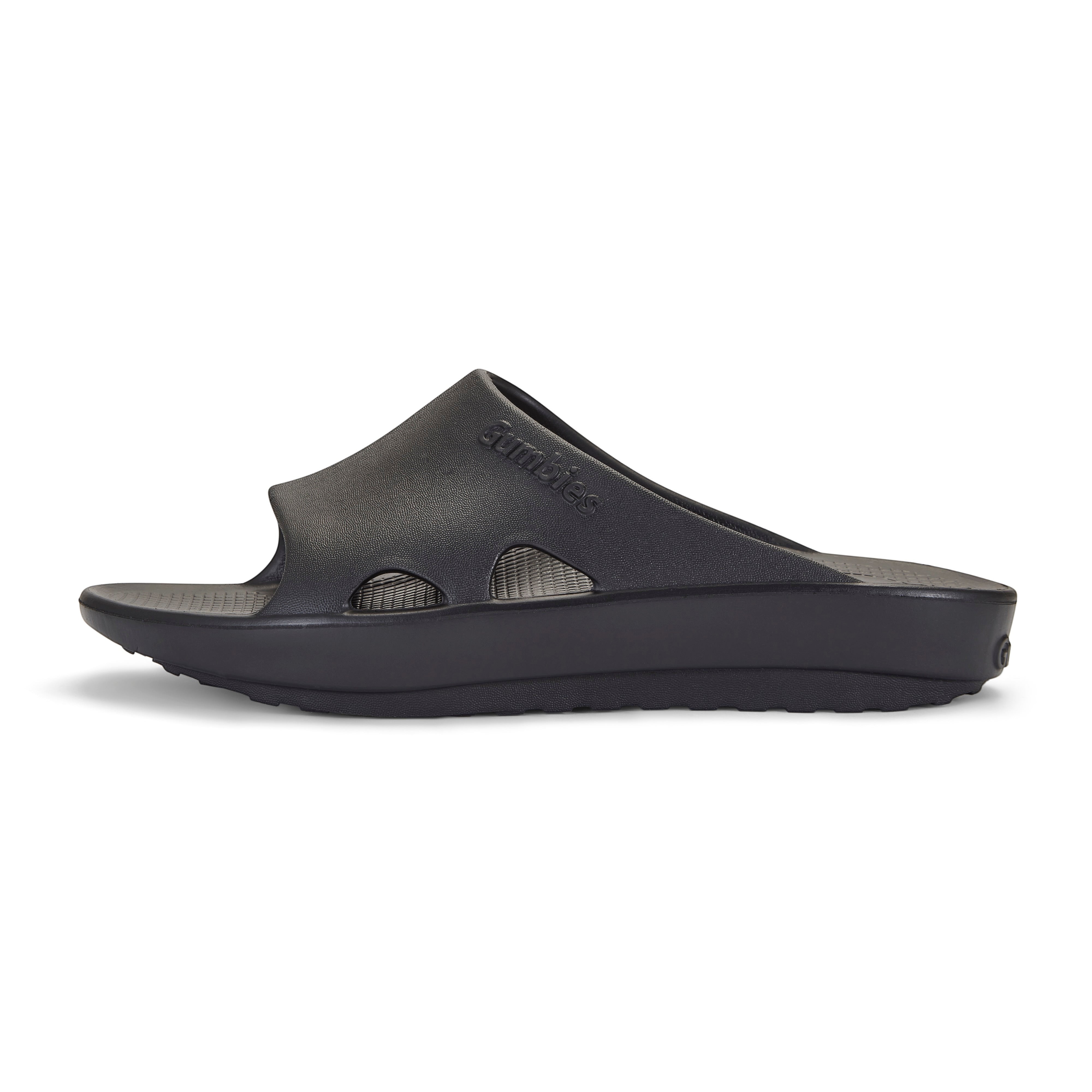 GUMBIES FRANCE black ergonomic eco-friendly slides with Bloom foam sole and arch support.